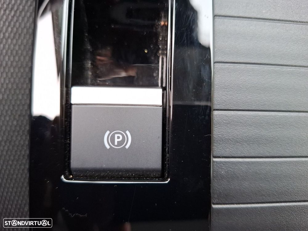 Citroën C4 1.2 Hybrid Plus e-DSC6 - 21