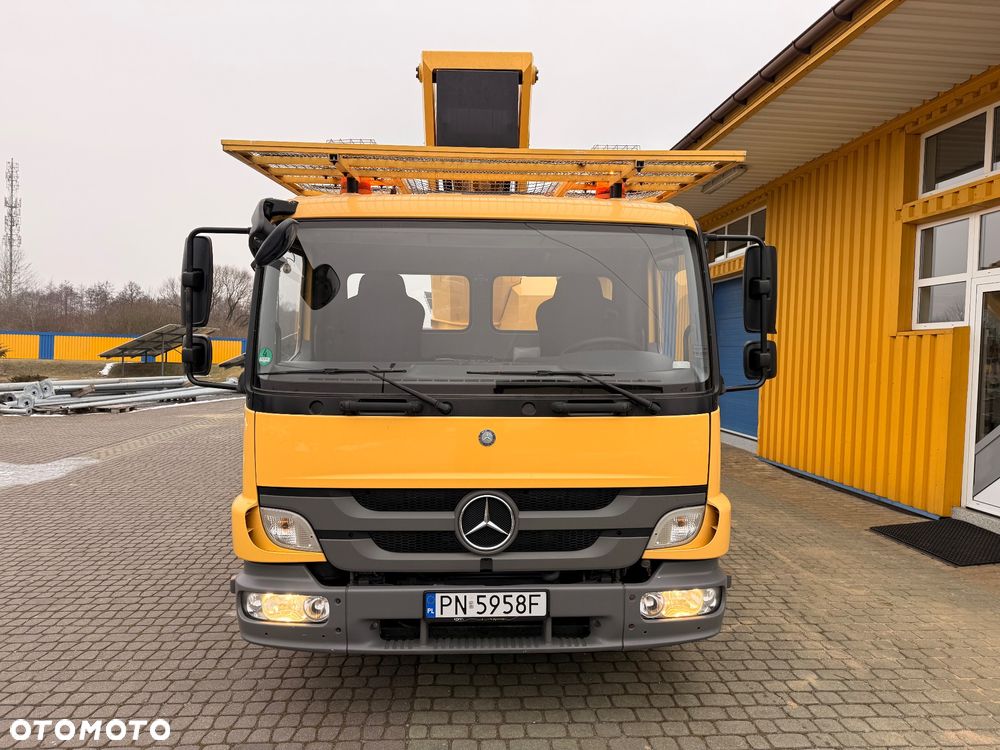 Ruthmann T330 (33m w bok 21,2m)Mercedes Atego, MAN TGL7.150 - 26