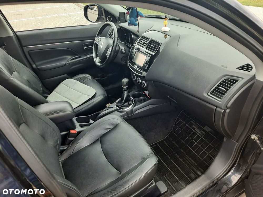 Mitsubishi ASX - 14