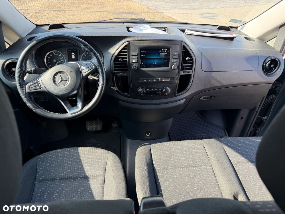 Mercedes-Benz Vito - 11