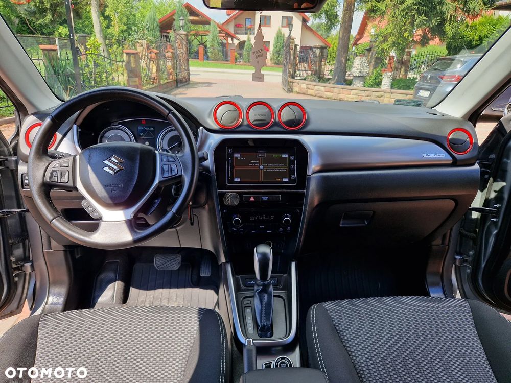 Suzuki Vitara 1.4 Boosterjet Premium 4WD - 17