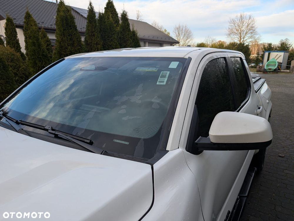 Toyota Tacoma - 11