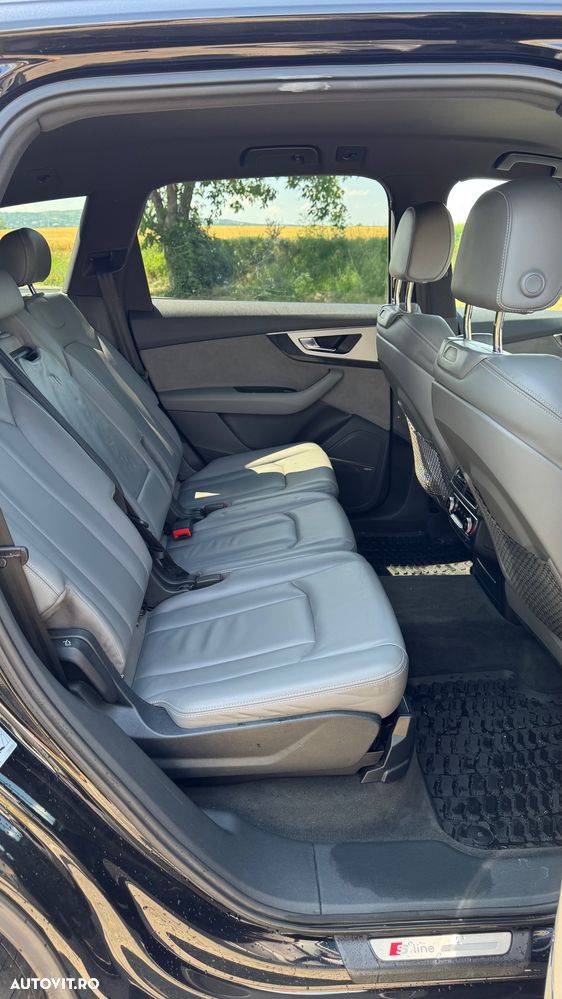 Audi Q7 - 9