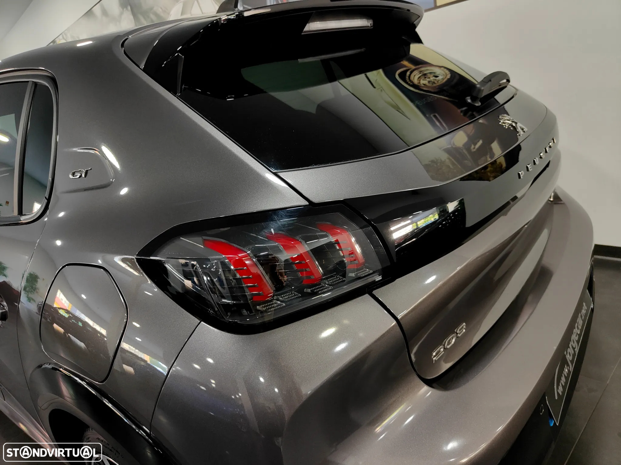 Peugeot 208 1.2 PureTech GT Line - 19