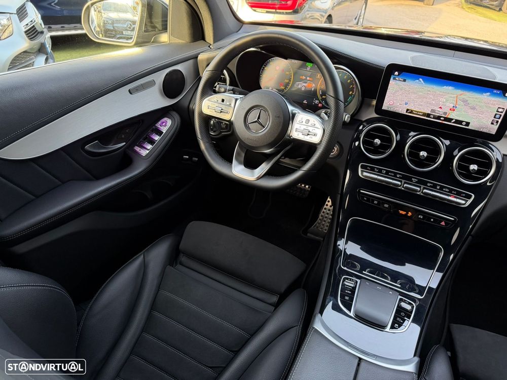 Mercedes-Benz GLC 300 e Coupé 4Matic - 24