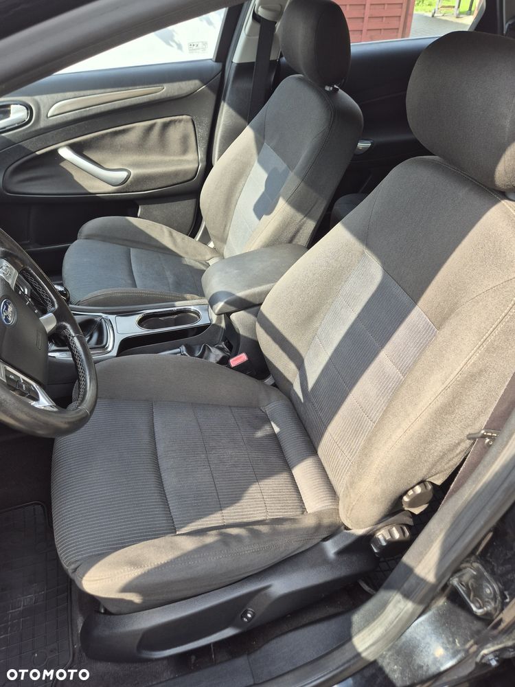 Ford Mondeo - 6