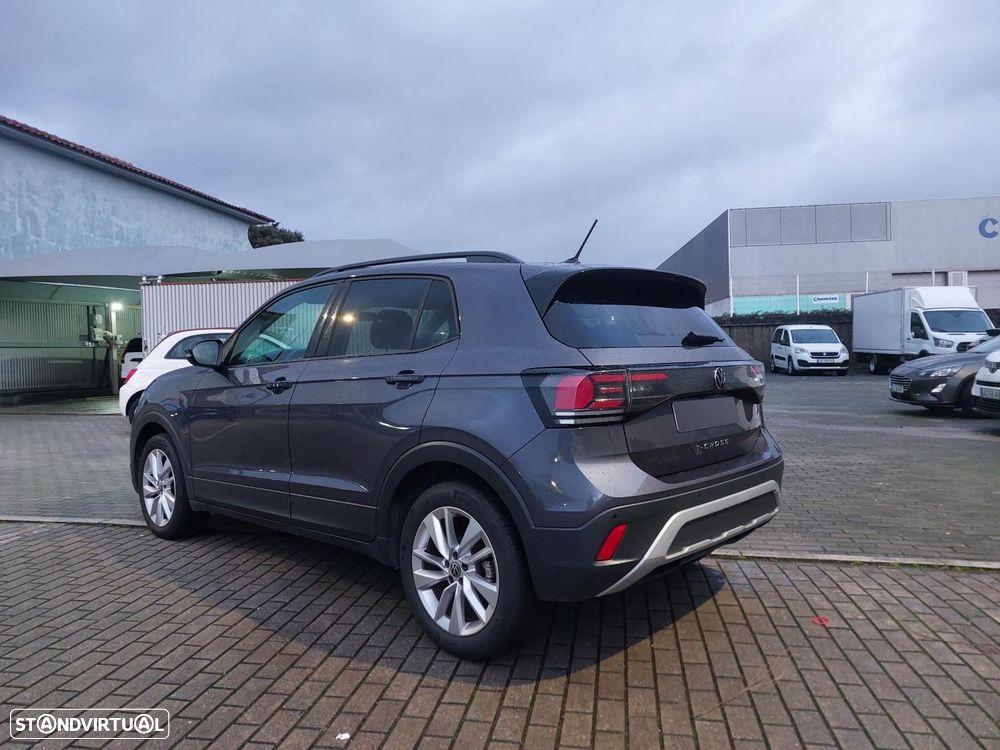 VW T-Cross 1.0 TSI Urban DSG - 12