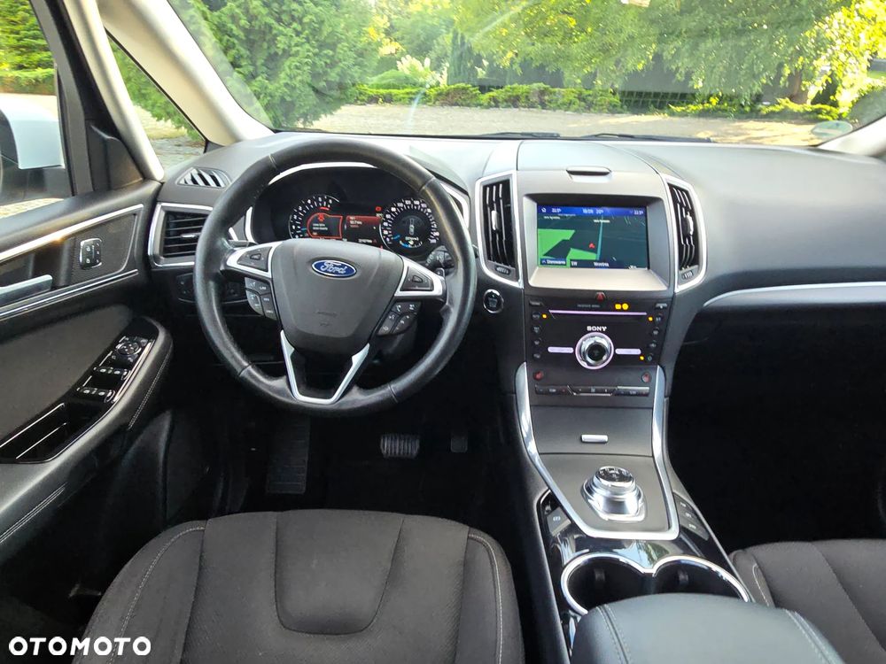 Ford S-Max 2.0 EcoBlue Titanium - 21
