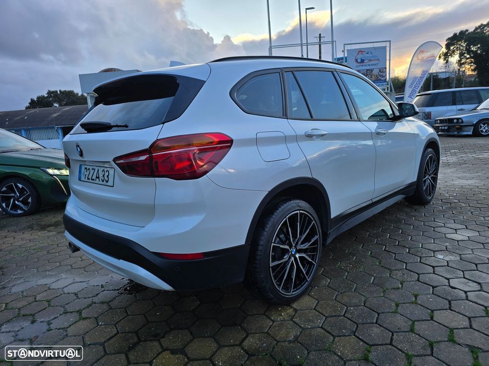 BMW X1 16 d sDrive Auto Line Sport - 7