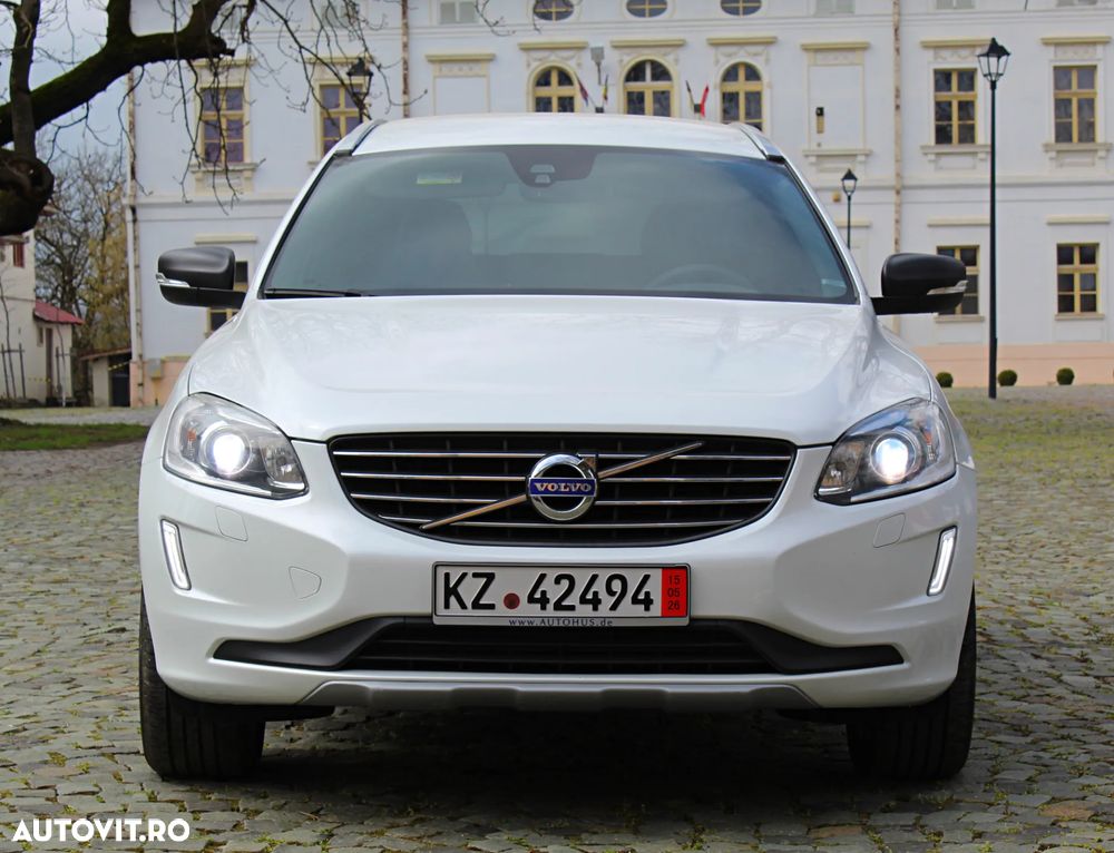 Volvo XC 60 D4 Geartronic Summum - 17