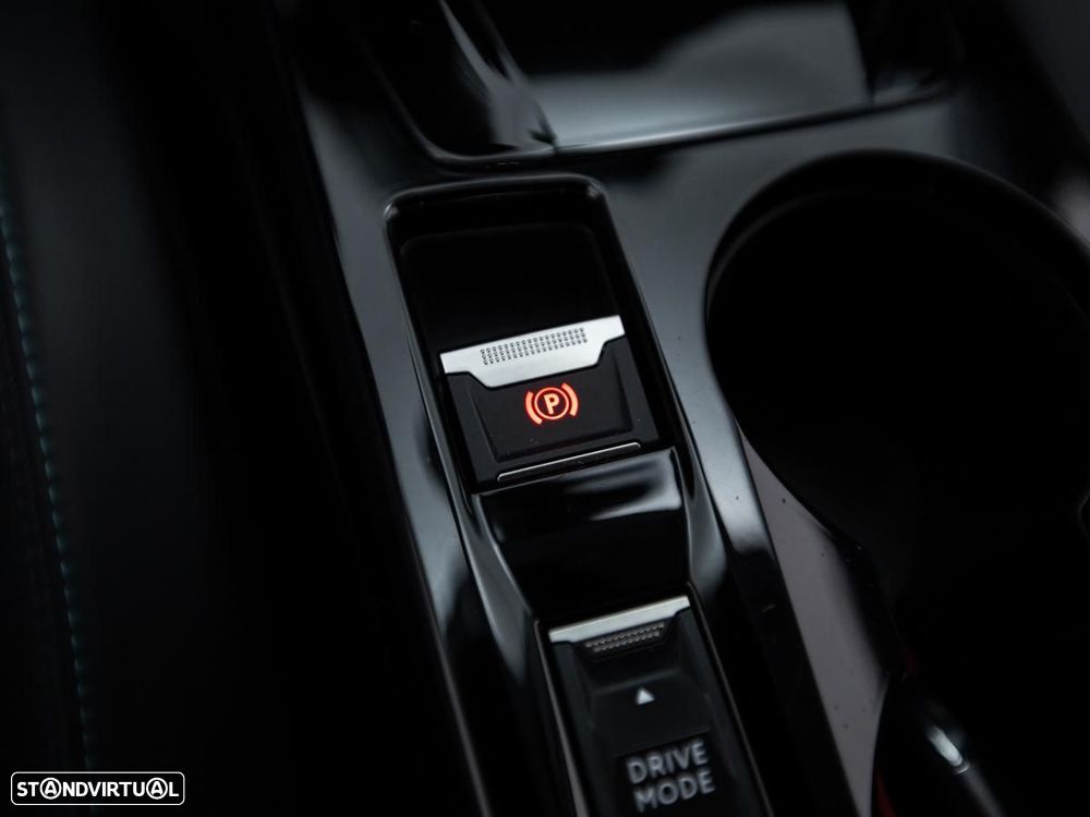 Peugeot e-2008 50 kWh Allure Pack - 17