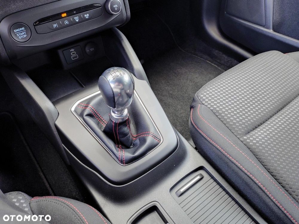 Ford Focus - 18