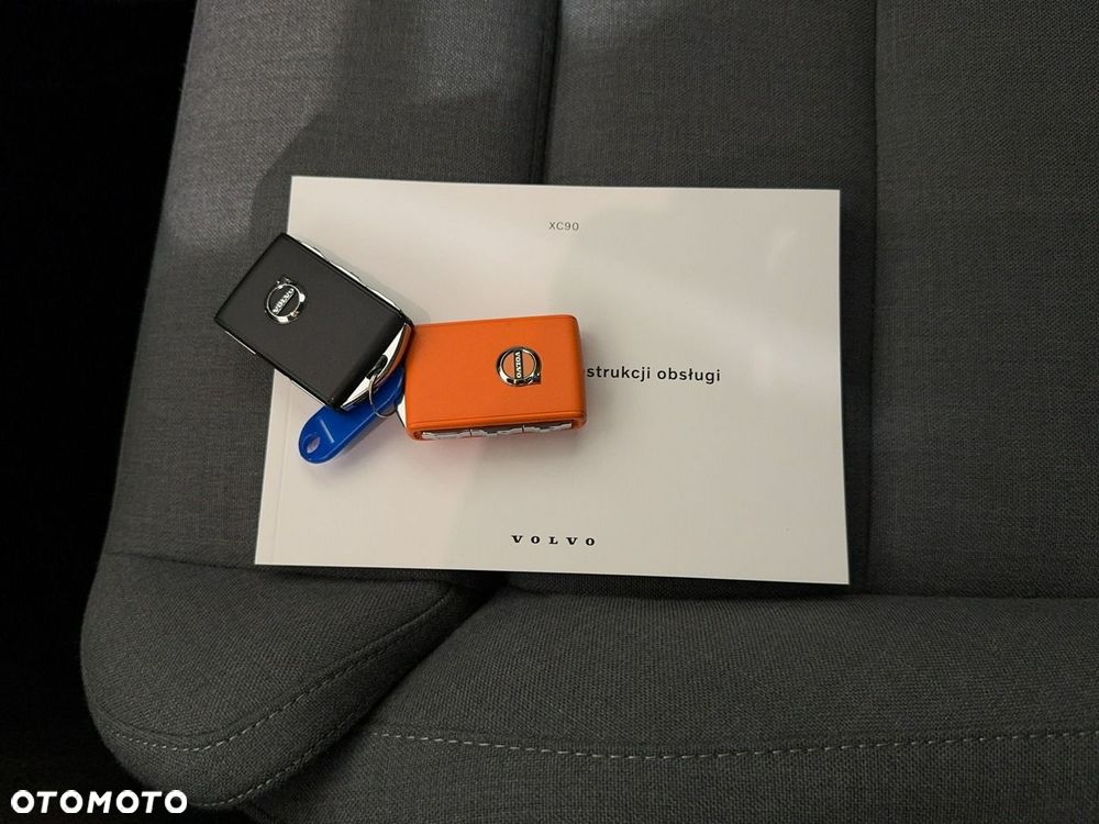 Volvo XC 90 - 37