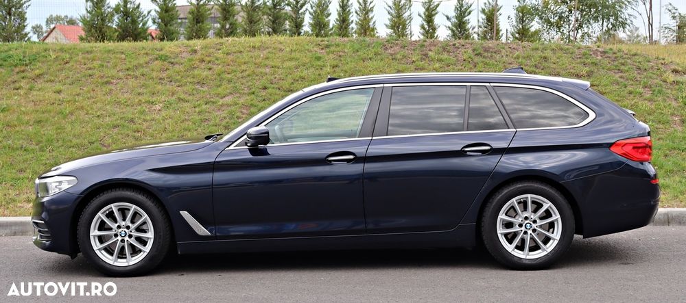 BMW Seria 5 520d Touring Aut. Luxury Line - 11
