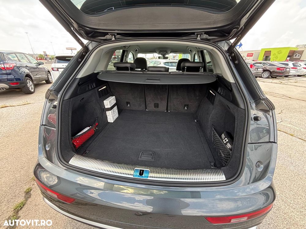 Audi Q5 40 TDI quattro S tronic MHEV S Line - 11