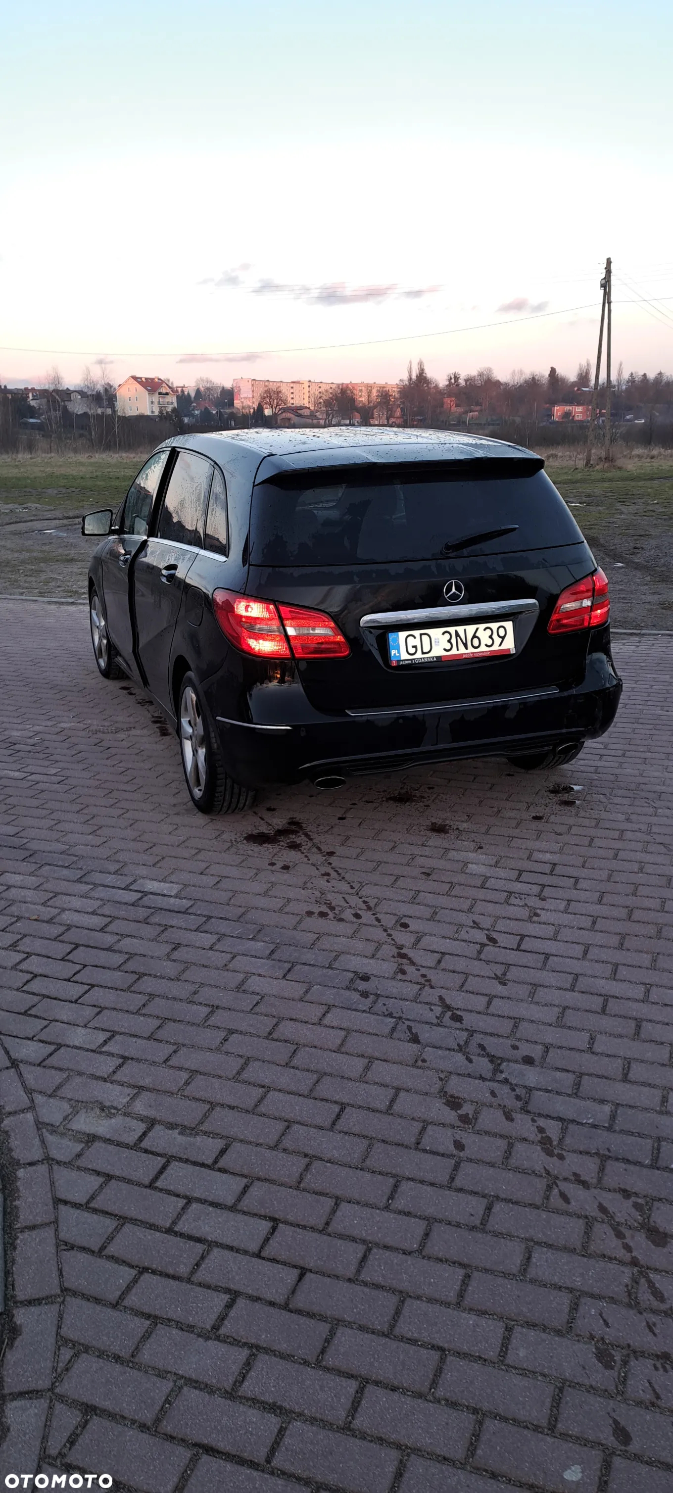 Mercedes-Benz Klasa B 200 CDI (BlueEFFICIENCY) 7G-DCT - 3