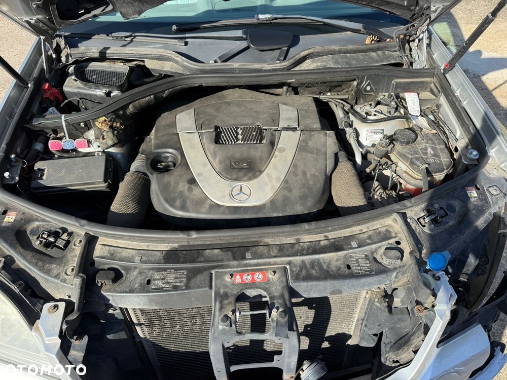 Mercedes-Benz ML 350 4-Matic - 13