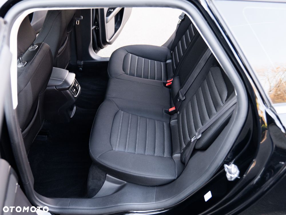 Ford Mondeo 2.0 EcoBlue Titanium - 31