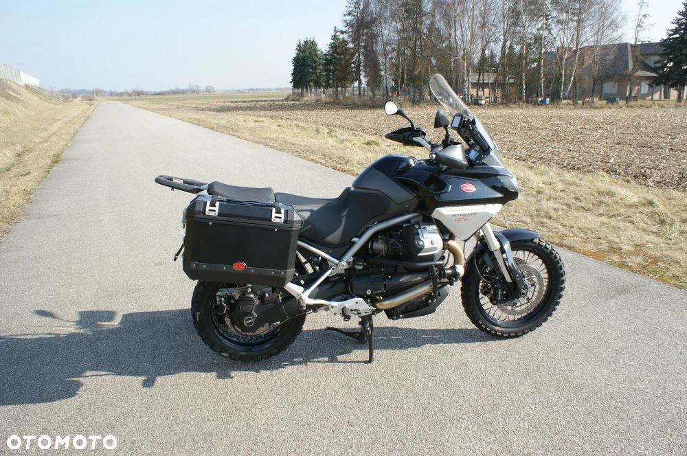 Moto Guzzi Stelvio - 11