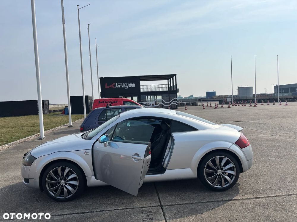 Audi TT Coupé 1.8T - 3