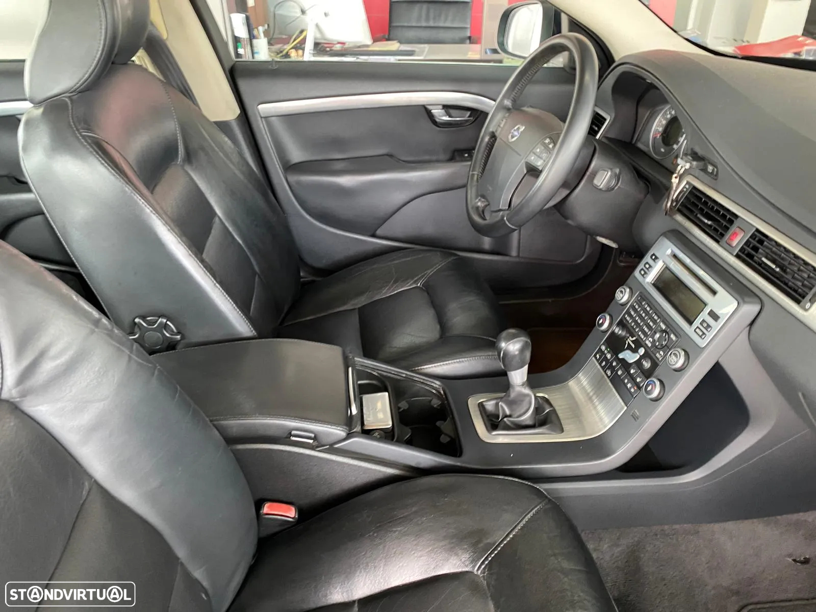 Volvo S80 2.4 D5 Summum - 17