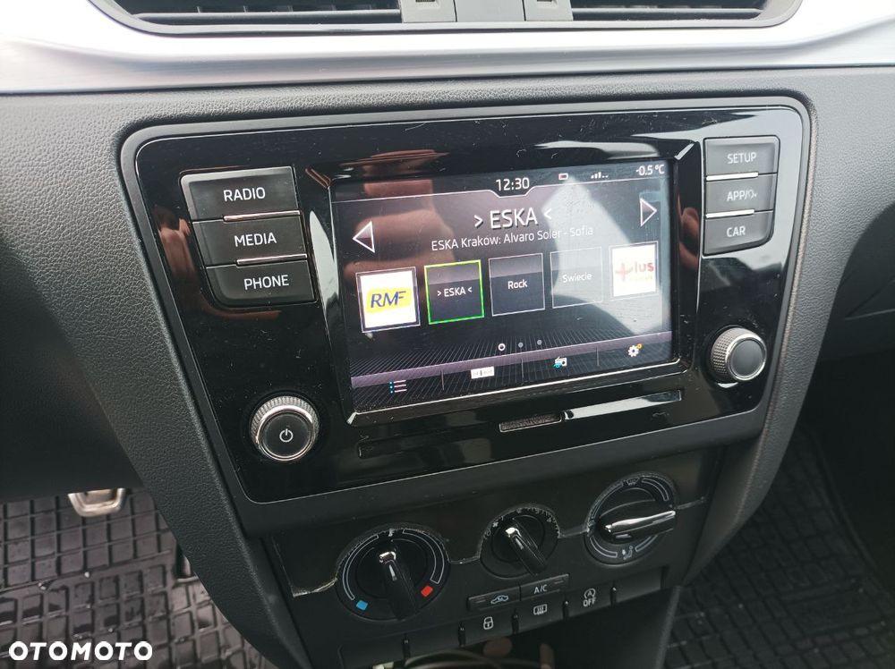 Skoda RAPID Spb 1.0 TSI Ambition - 10