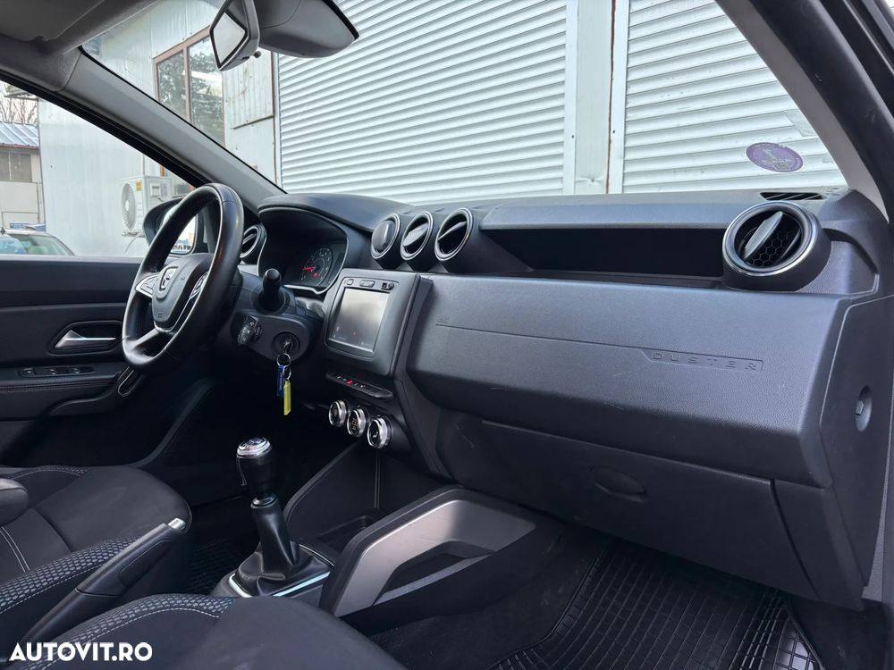 Dacia Duster 1.2 TCe Prestige jante 17" - 26