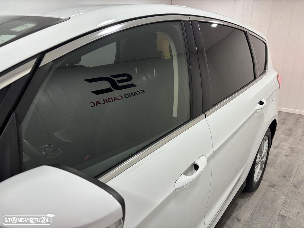 Ford S-Max 2.0 TDCi Titanium - 50