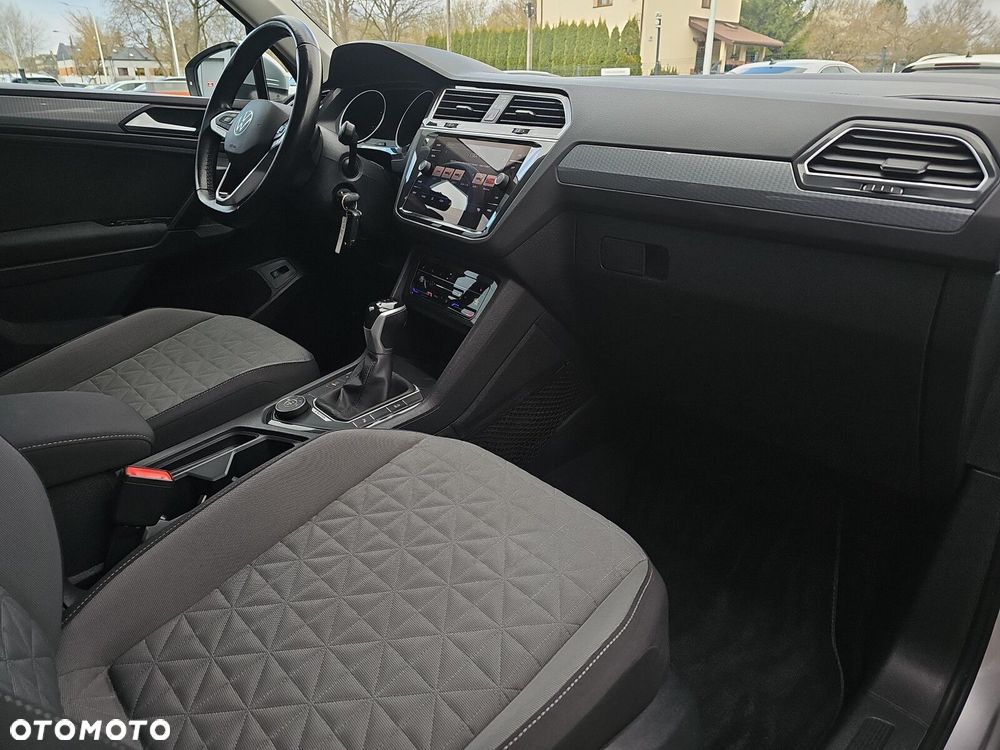 Volkswagen Tiguan - 15