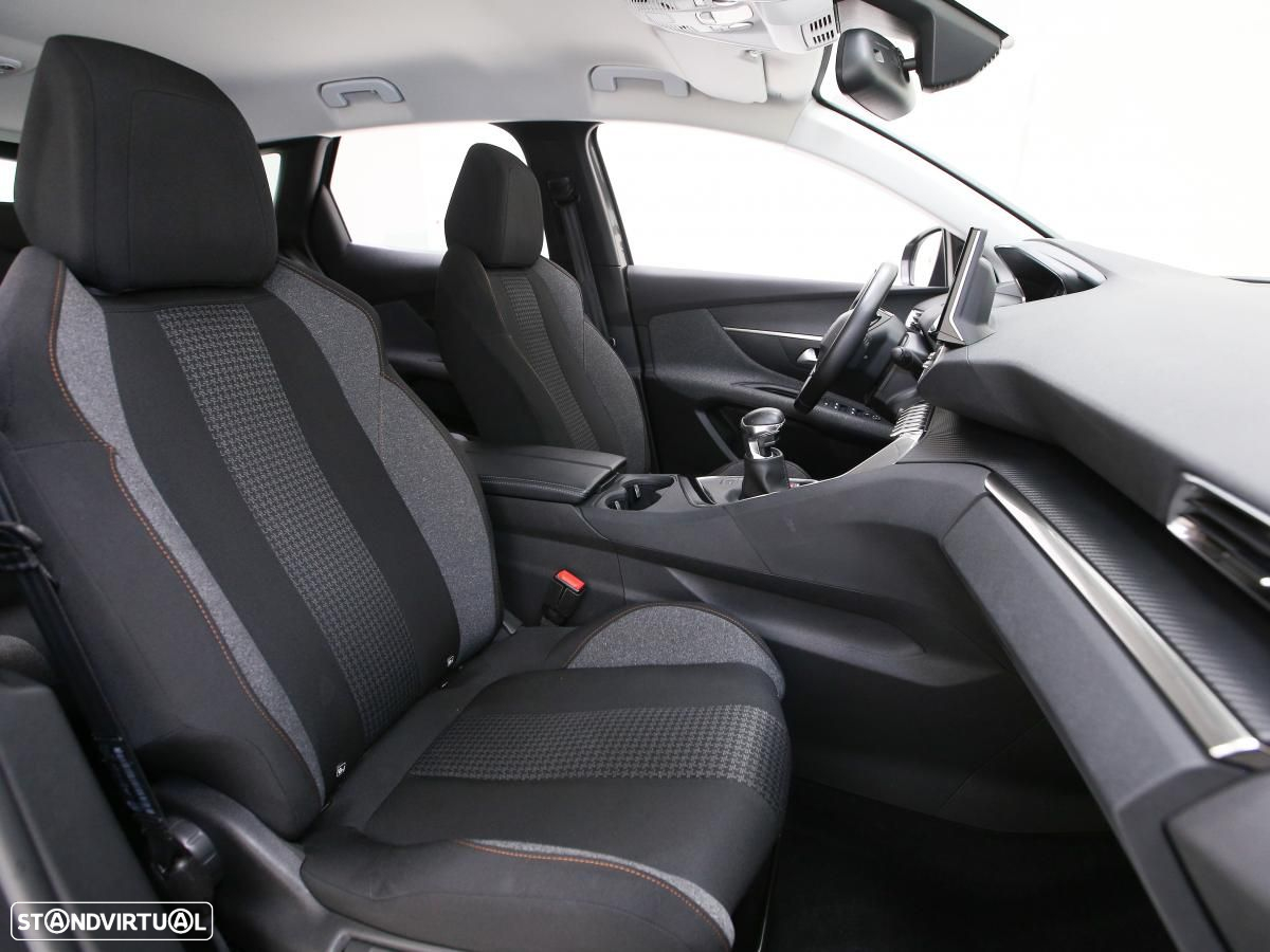 Peugeot 3008 1.5 BlueHDi Active - 12