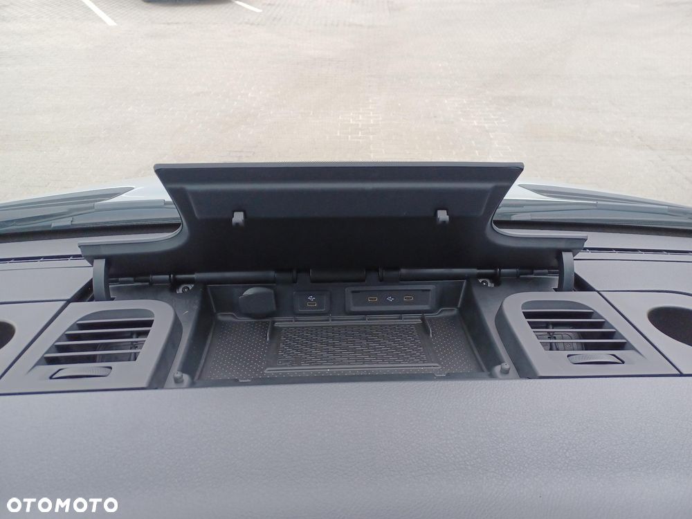Mercedes-Benz Sprinter 319 CDI Furgon 4325 mm - 23