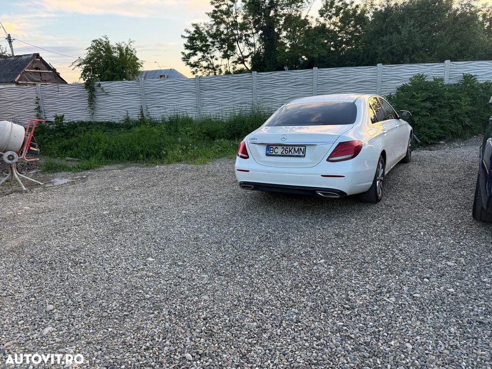 Mercedes-Benz E - 4