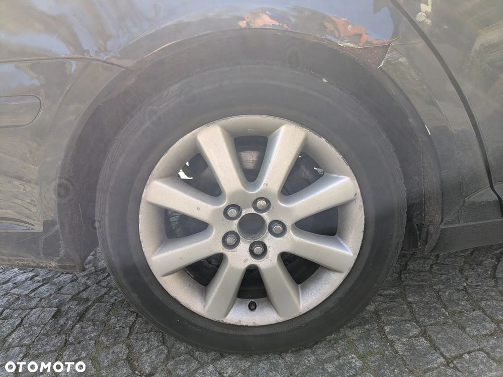Toyota Avensis 2.0 VVT-i Sol - 4