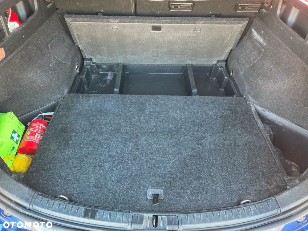 Toyota Auris 1.6 Comfort - 12
