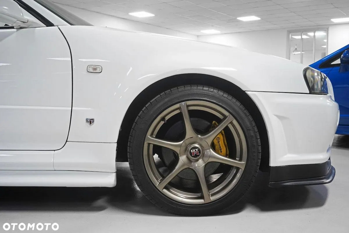 Nissan Skyline - 21