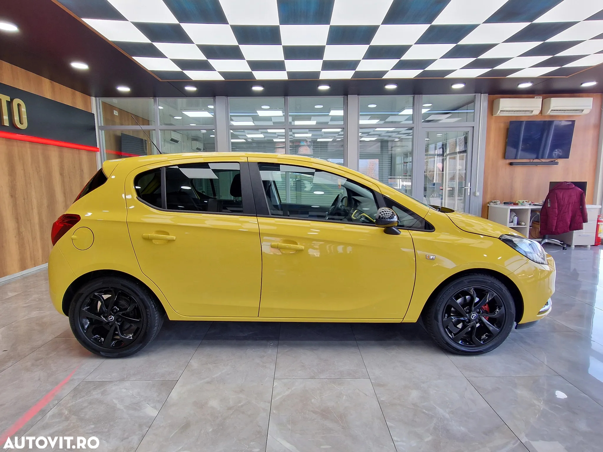 Opel Corsa 1.4 Color Edition - 12