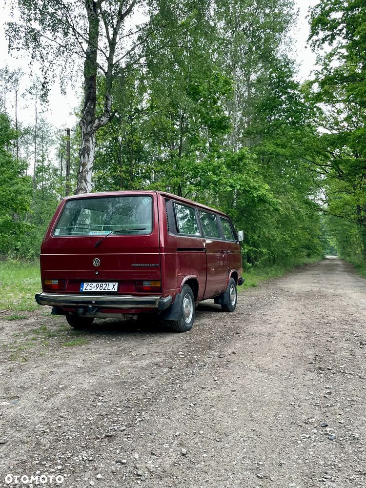 Volkswagen Transporter Caravelle CL 255 592/Z04 - 25