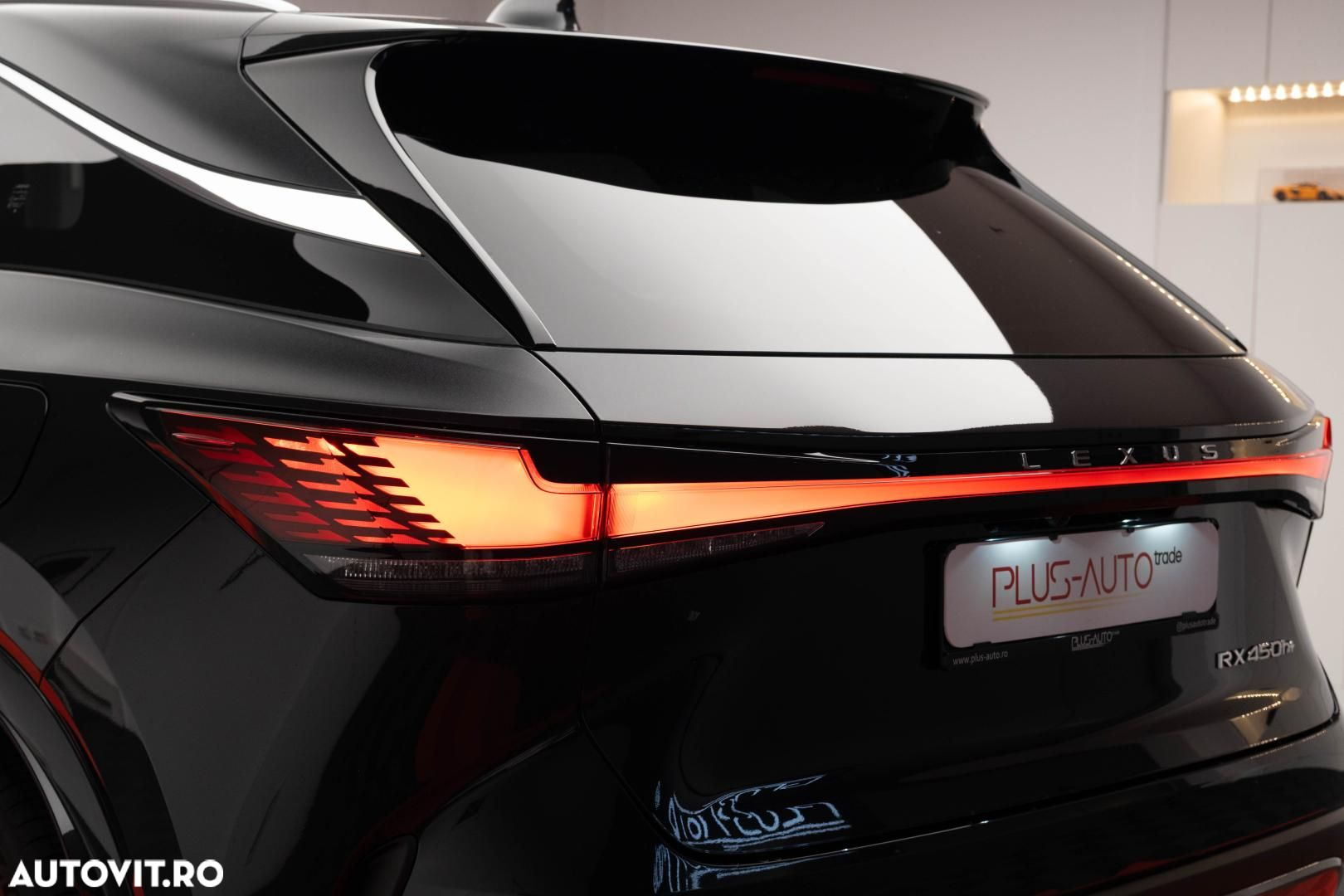 Lexus Seria RX - 40