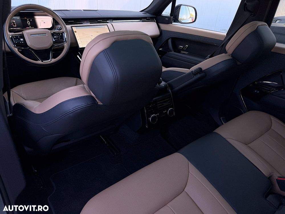 Land Rover Range Rover Sport 3.0 I6 D250 MHEV HSE Dynamic Stealth - 24