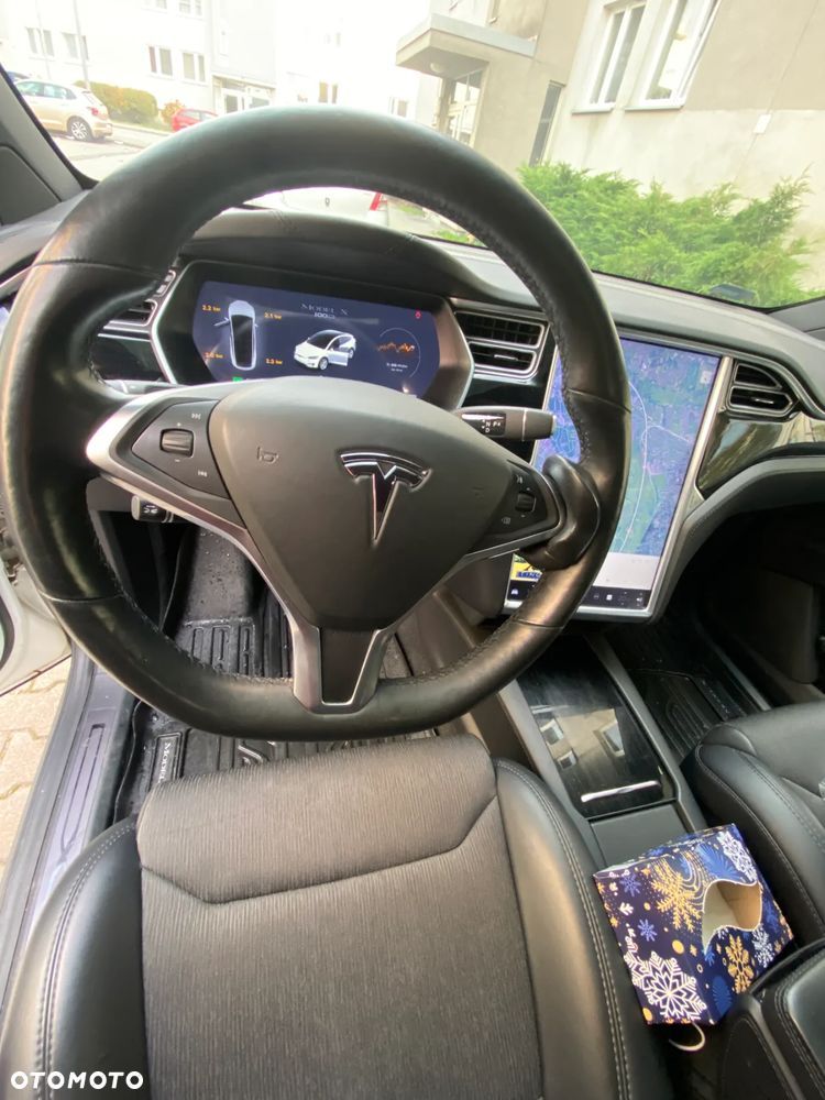 Tesla Model X Long Range Plus - 6