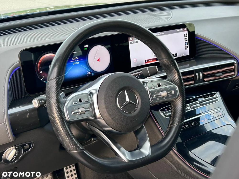 Mercedes-Benz EQC 400 4Matic AMG Line - 23
