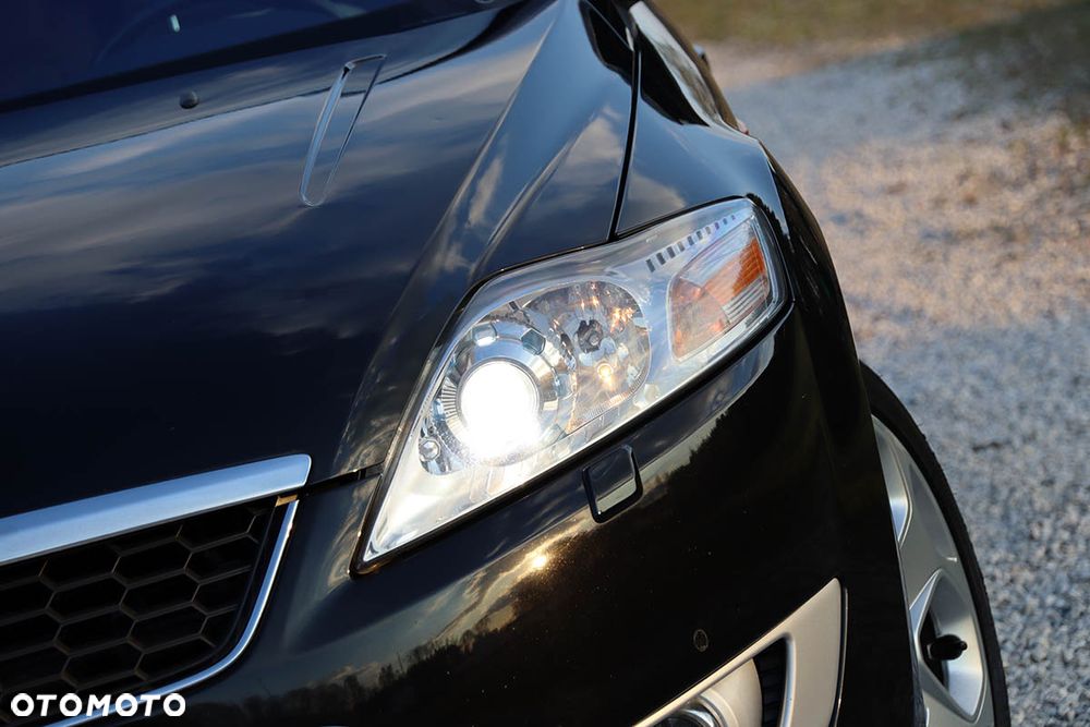 Ford Mondeo 2.2 TDCi Black Magic - 16