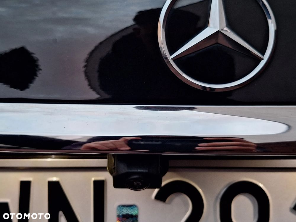 Mercedes-Benz Klasa E 220 d 4-Matic AMG - 20