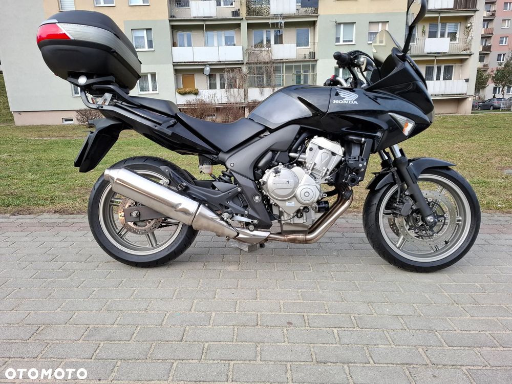 Honda CBF - 9