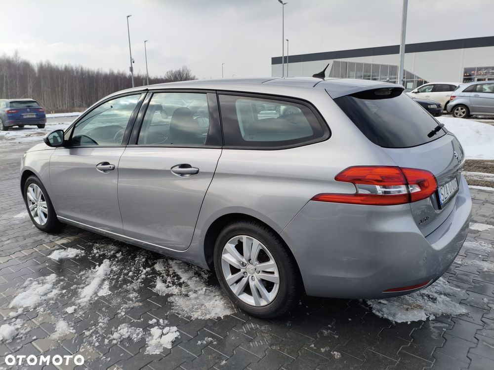Peugeot 308 - 6