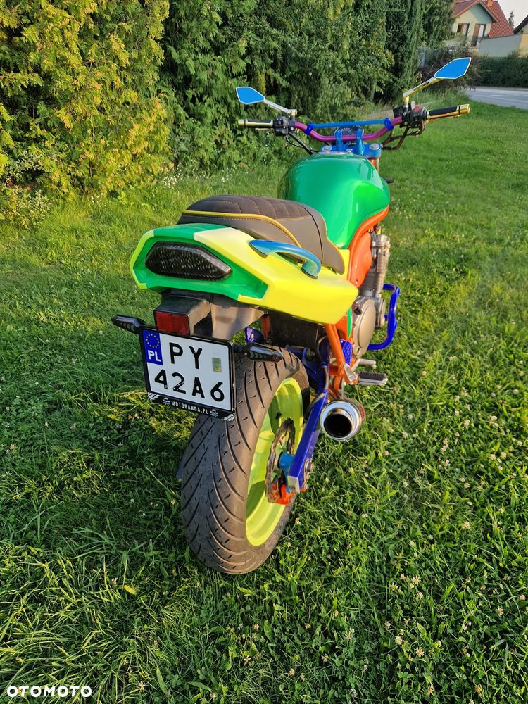 Suzuki GS - 25