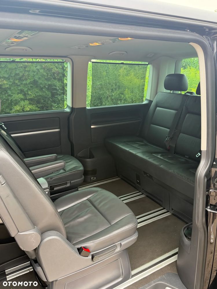 Volkswagen Multivan - 4