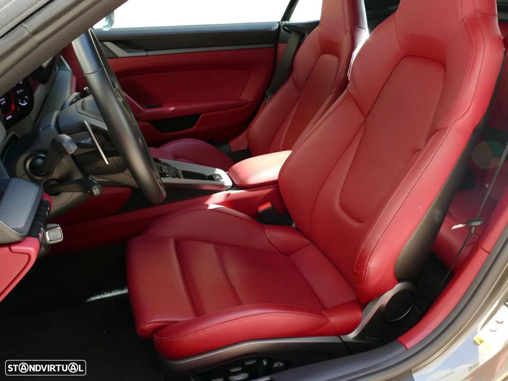 Porsche 911 (992) Carrera S PDK - 33
