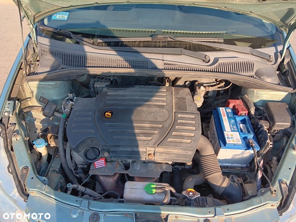 Suzuki SX4 1.6 Comfort - 8