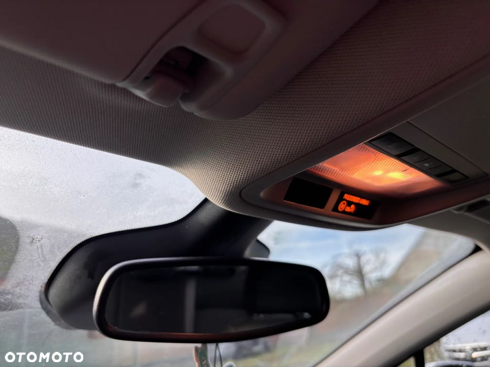 Opel Astra 1.6 CDTI DPF ecoFLEX Sports TourerStart/Stop Edition - 19